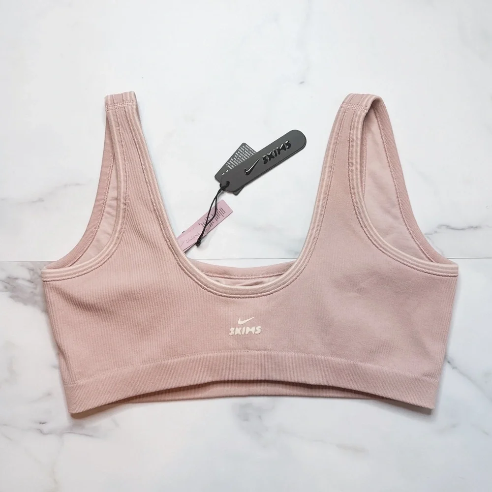 NWT Skims x Nike Ribbed Seamless Micro Scoop Bra - Picture 5 of 6